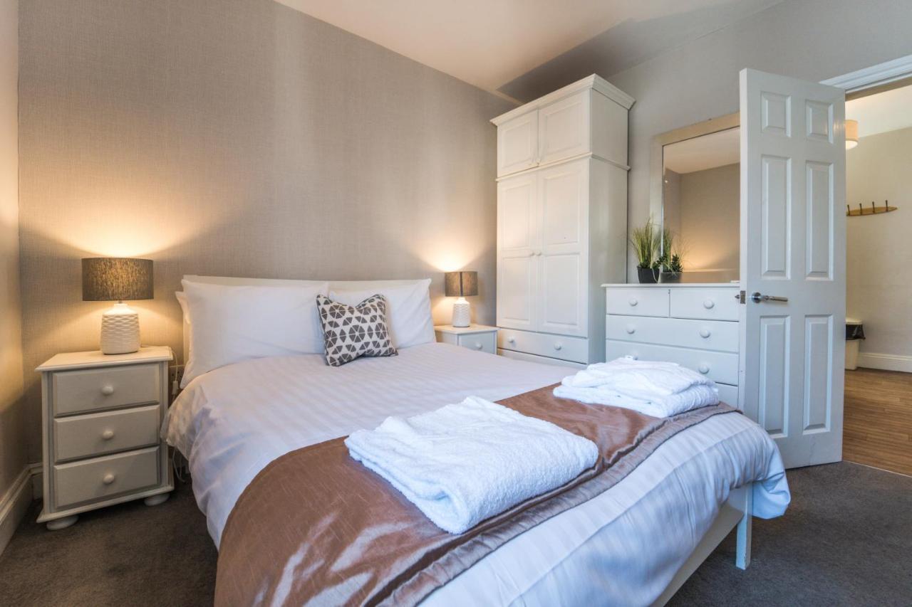 Trinity Mews Apartment Торки Екстериор снимка