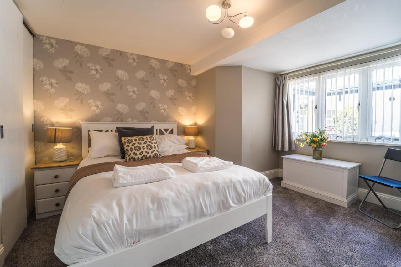 Trinity Mews Apartment Торки Екстериор снимка
