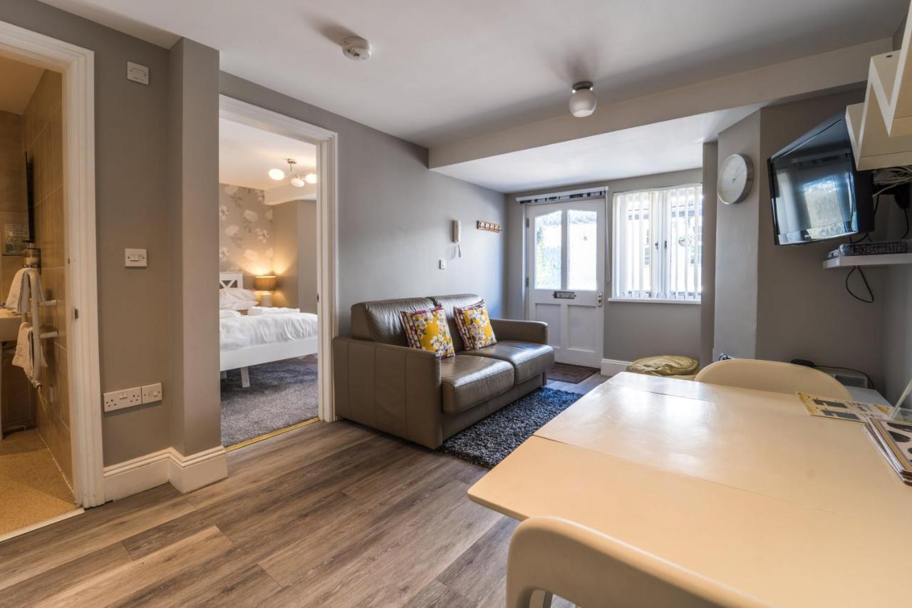 Trinity Mews Apartment Торки Екстериор снимка
