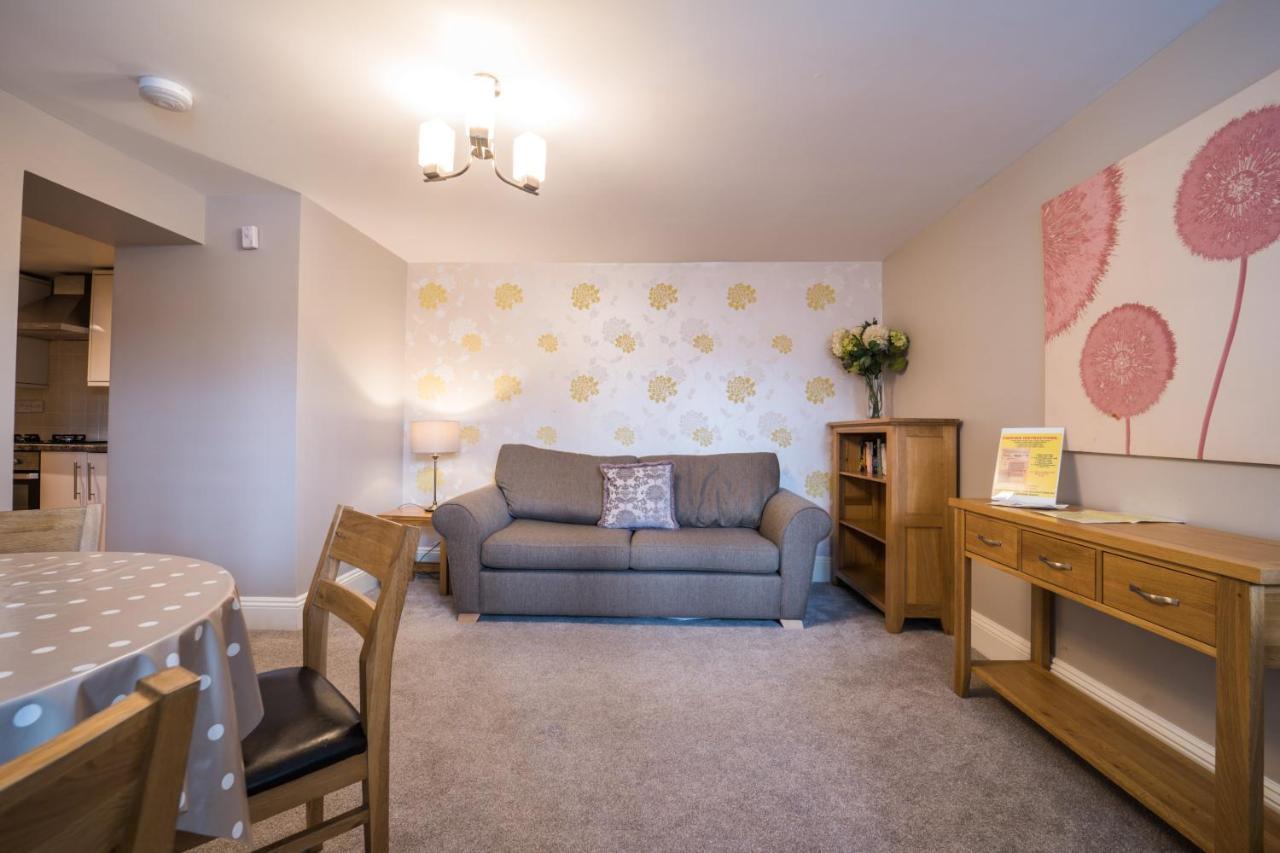Trinity Mews Apartment Торки Екстериор снимка