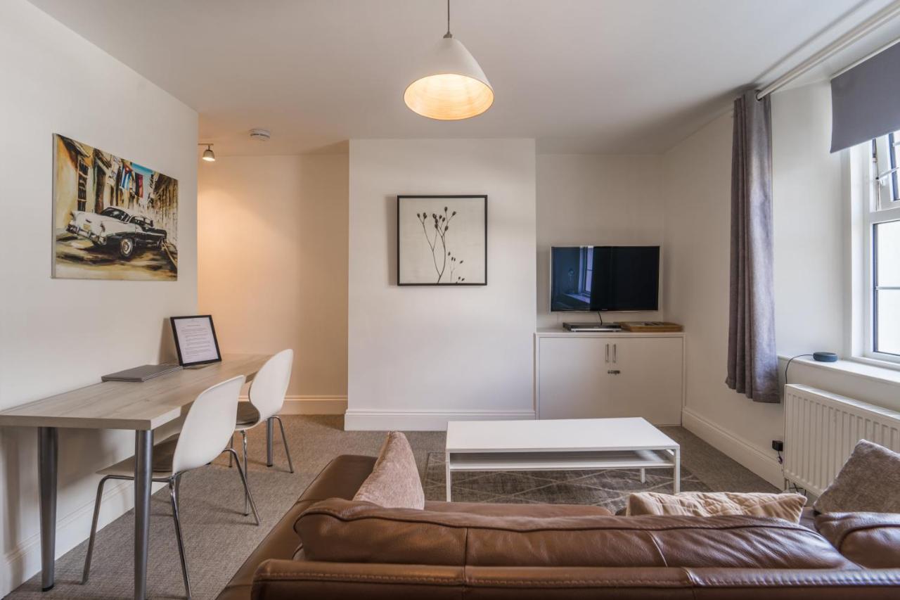 Trinity Mews Apartment Торки Екстериор снимка
