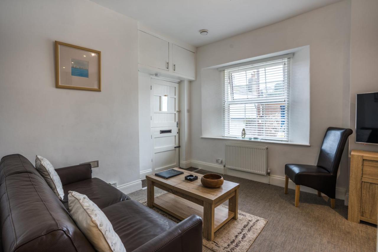 Trinity Mews Apartment Торки Екстериор снимка