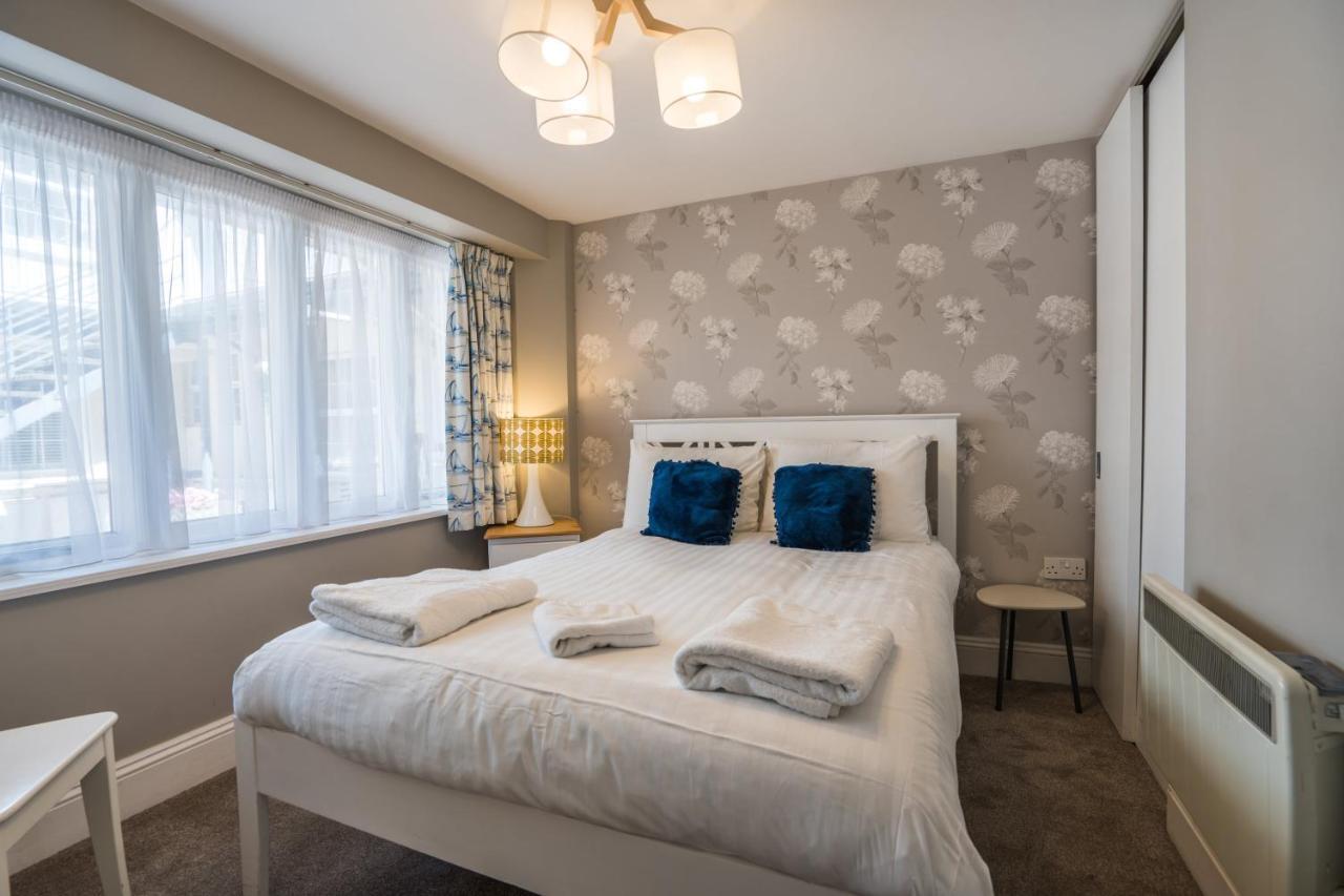 Trinity Mews Apartment Торки Екстериор снимка